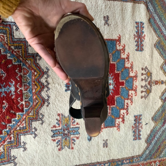 Sbicca Ablaze Clog - Picture 4 of 7